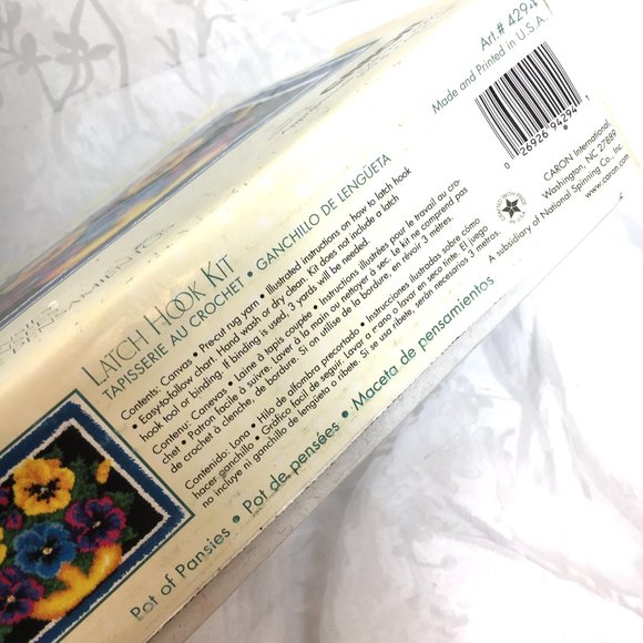 Caron Wonder Art Rug Latch Hook Kit Pot Of Pansies # 4294 - Picture 7 of 12